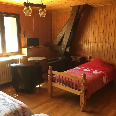 La Chicholiere Bed & Breakfast เกรส-ออง-แวร์กอร์ ภายนอก รูปภาพ